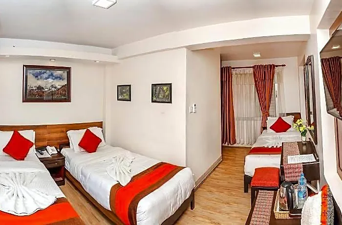 ホテル Outfitter Nepal 3*