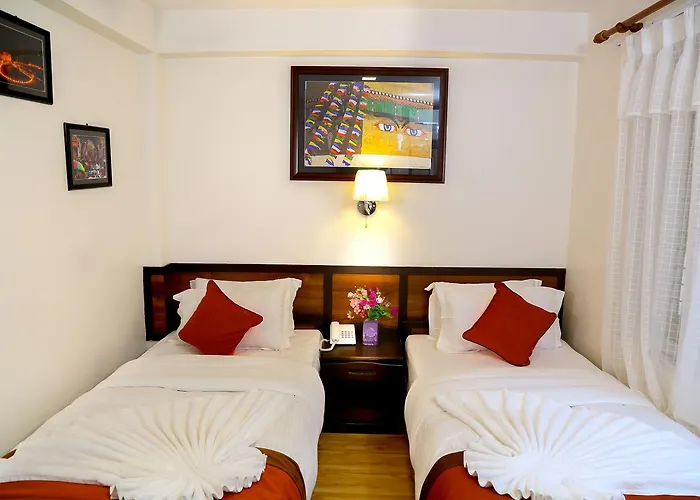 Outfitter Nepal 3*