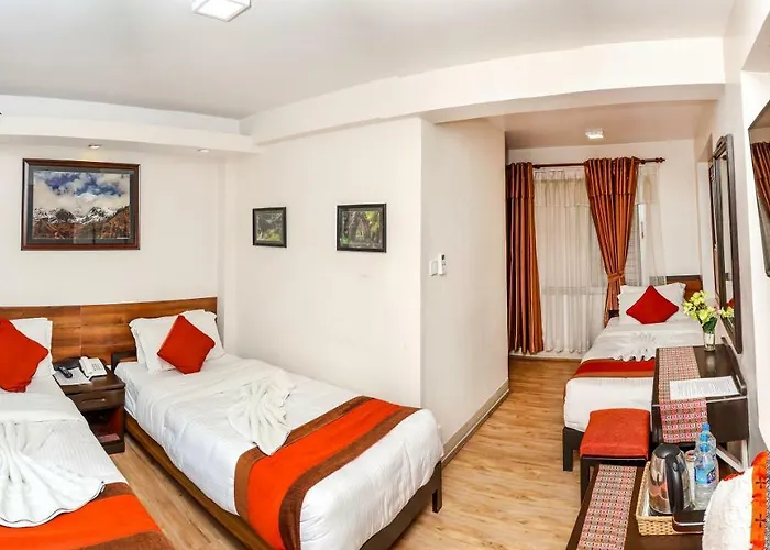 Outfitter Nepal 3* カトマンズ